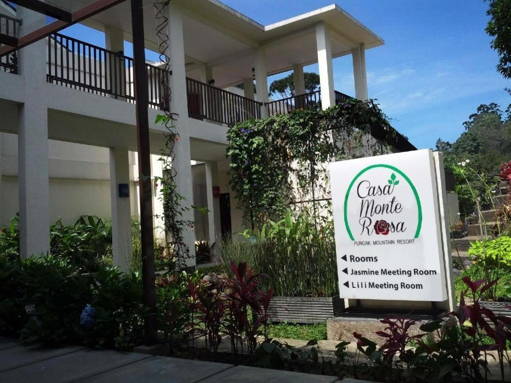 Hotel Rosa Puncak